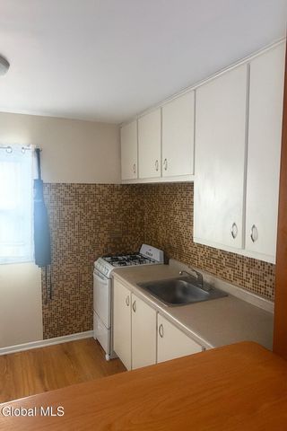 5 Maine Avenue A, East Greenbush, NY 12144