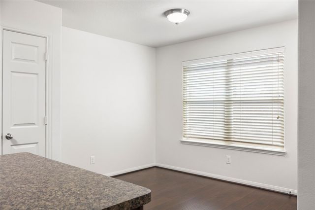 317 Falling Pine Drive, Conroe, TX 77304