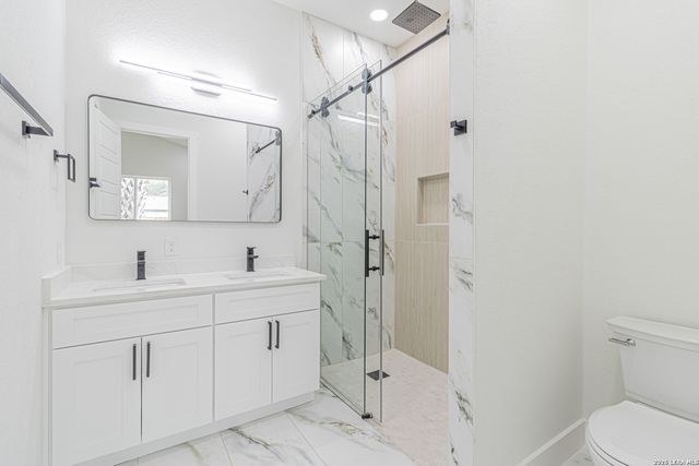 915 Saint James, San Antonio, TX 78202