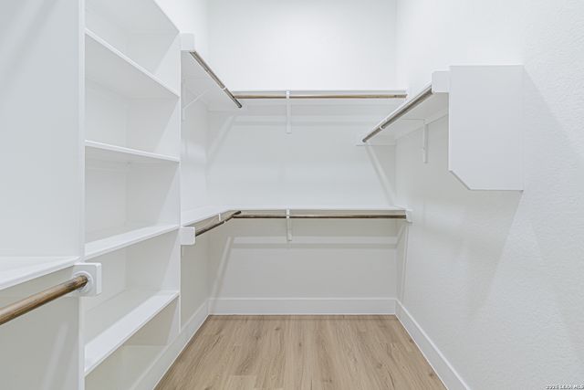 915 Saint James, San Antonio, TX 78202