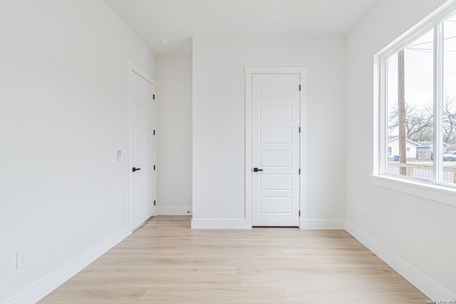 915 Saint James, San Antonio, TX 78202