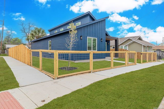 915 Saint James, San Antonio, TX 78202