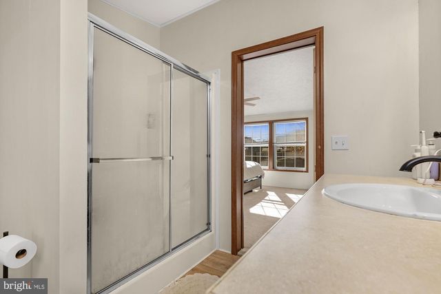 215 JAGUAR DR, Lothian, MD 20711