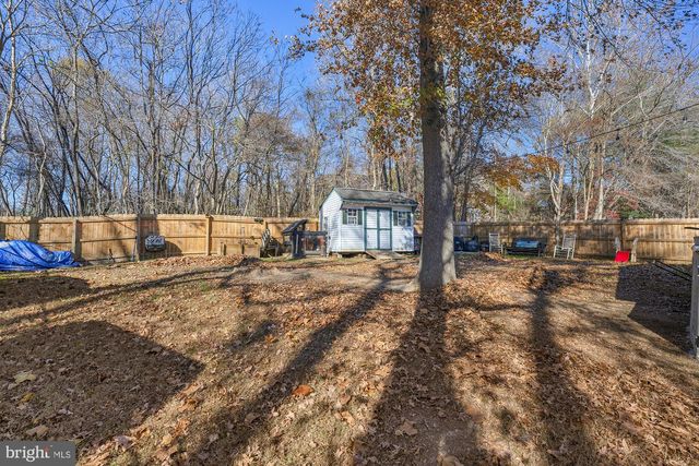 215 JAGUAR DR, Lothian, MD 20711