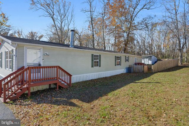 215 JAGUAR DR, Lothian, MD 20711