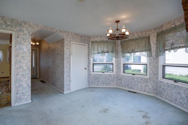 1315 W Court Street, Janesville, WI 53548