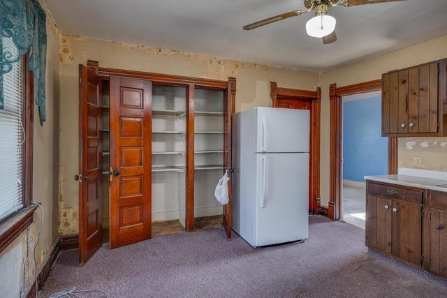 1315 W Court Street, Janesville, WI 53548