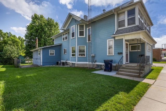 1315 W Court Street, Janesville, WI 53548