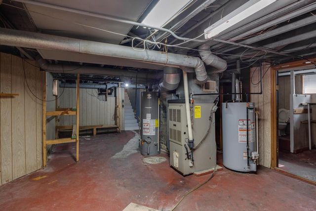 1315 W Court Street, Janesville, WI 53548