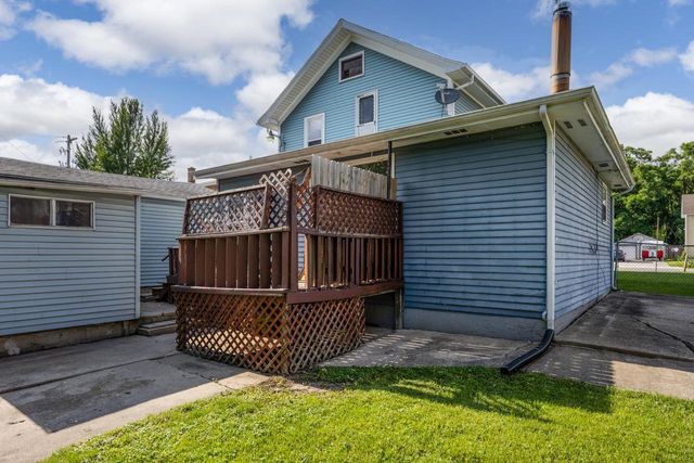 1315 W Court Street, Janesville, WI 53548