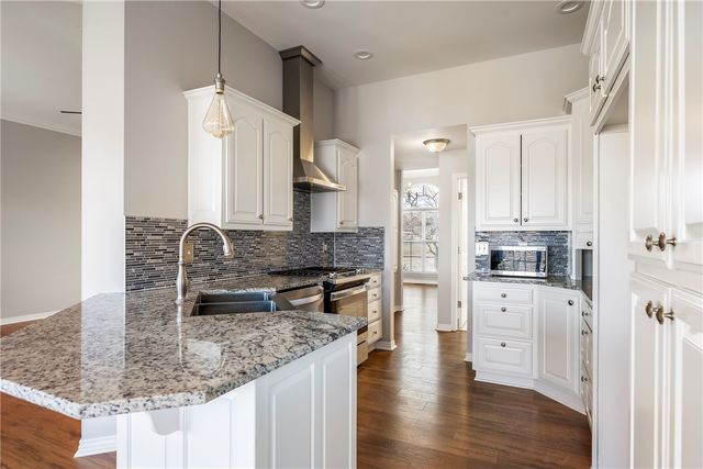 4107 W Worthington Drive, Rogers, AR 72758