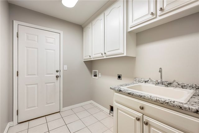 4107 W Worthington Drive, Rogers, AR 72758