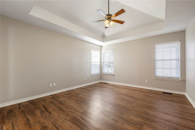 4107 W Worthington Drive, Rogers, AR 72758