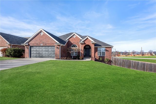 4107 W Worthington Drive, Rogers, AR 72758