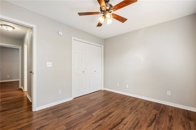 4107 W Worthington Drive, Rogers, AR 72758