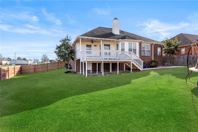 4107 W Worthington Drive, Rogers, AR 72758