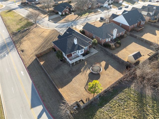 4107 W Worthington Drive, Rogers, AR 72758