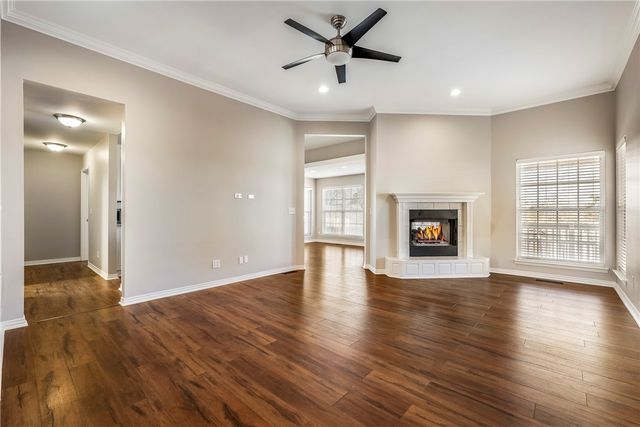 4107 W Worthington Drive, Rogers, AR 72758