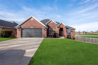 4107 W Worthington Drive, Rogers, AR 72758