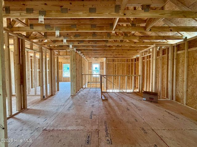 278 E Ivybridge Drive, Hubert, NC 28539