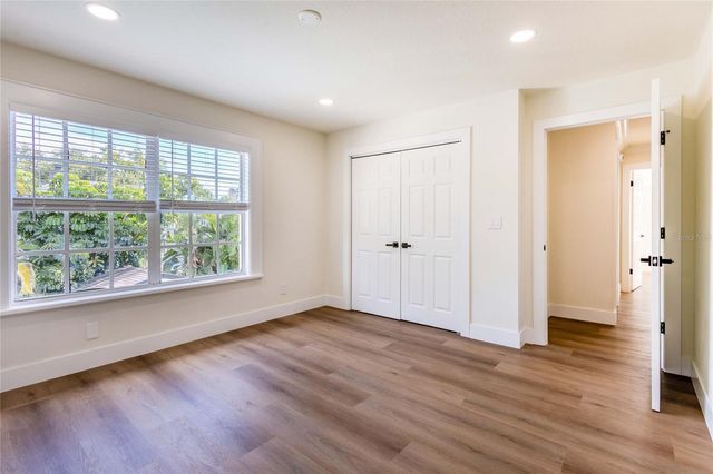 2802 W MORRISON AVENUE, Tampa, FL 33629