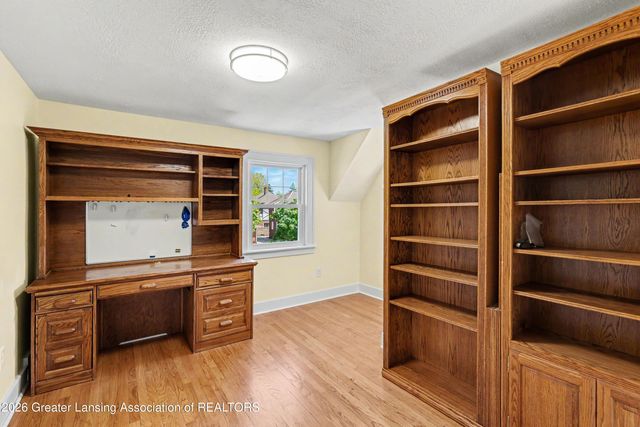 324 West Street, Lansing, MI 48915