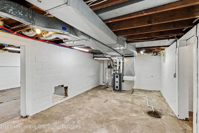 324 West Street, Lansing, MI 48915