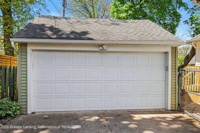 324 West Street, Lansing, MI 48915