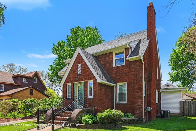 324 West Street, Lansing, MI 48915