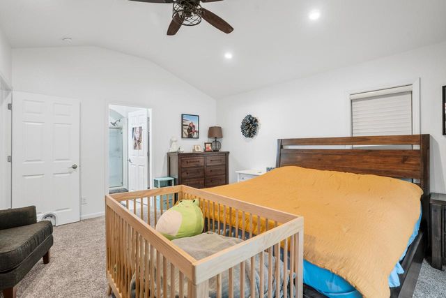165 E Golden LANE, Oak Creek, WI 53154