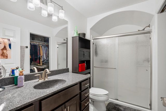 165 E Golden LANE, Oak Creek, WI 53154