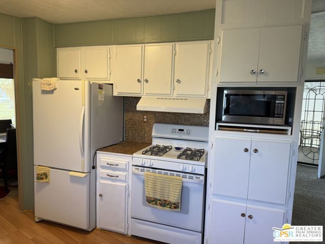 15500 Bubbling Wells Road 282, Desert Hot Springs, CA 92240