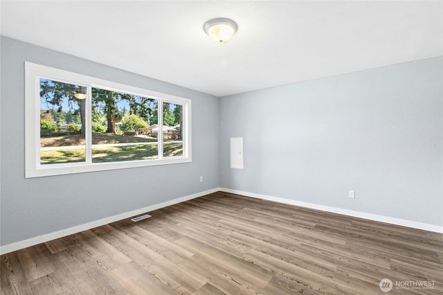 3671 Dundee Way, Oak Harbor, WA 98277