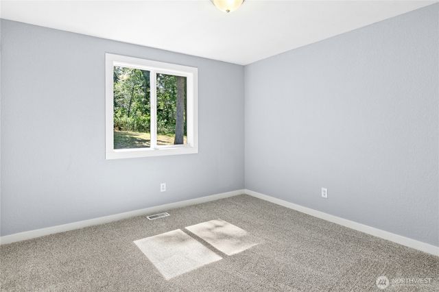 3671 Dundee Way, Oak Harbor, WA 98277