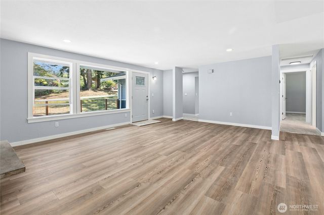 3671 Dundee Way, Oak Harbor, WA 98277