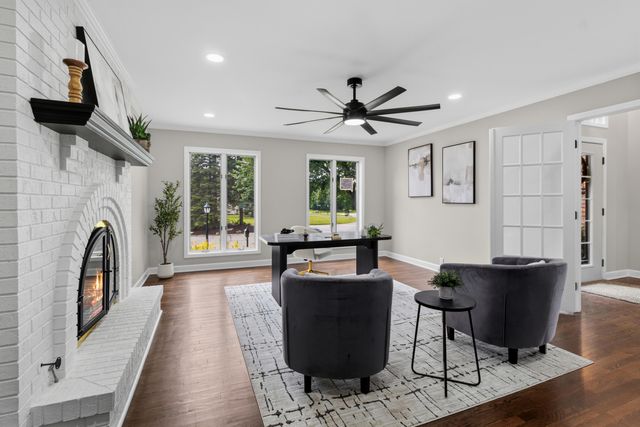 3807 Waxwing Court, Valparaiso, IN 46383