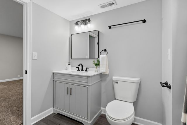 3807 Waxwing Court, Valparaiso, IN 46383