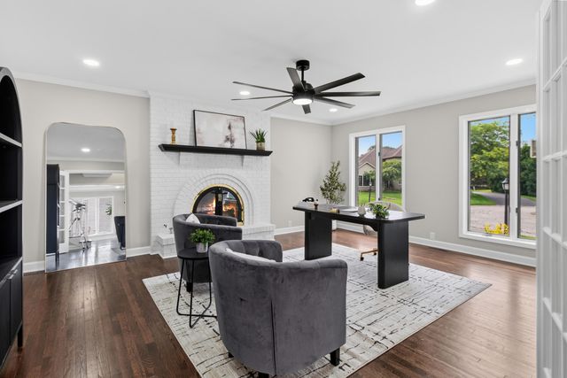 3807 Waxwing Court, Valparaiso, IN 46383