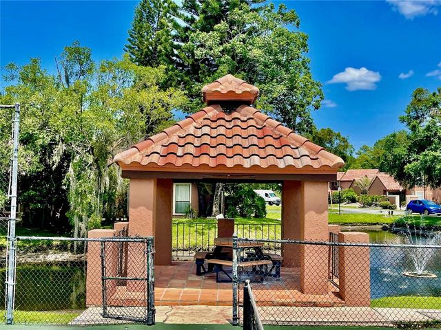 623 SAINT JOHNS COURT 623, Winter Park, FL 32792