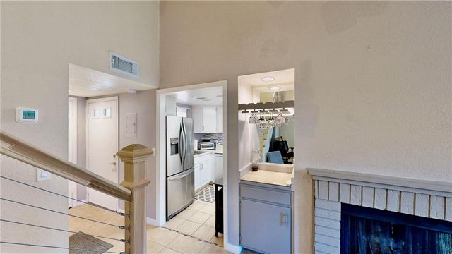 623 SAINT JOHNS COURT 623, Winter Park, FL 32792