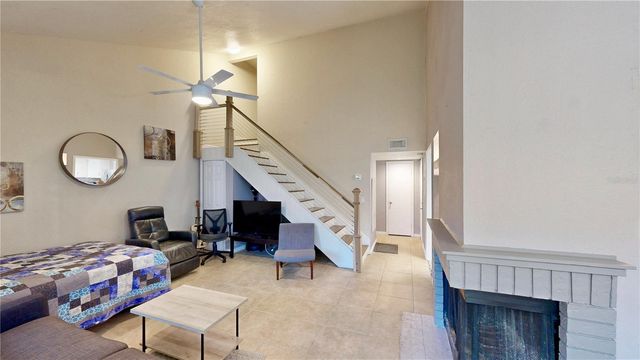 623 SAINT JOHNS COURT 623, Winter Park, FL 32792