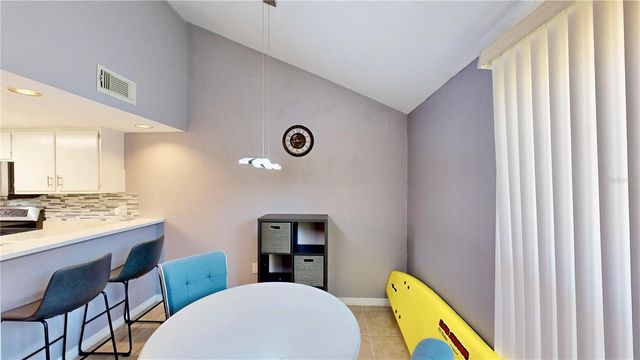 623 SAINT JOHNS COURT 623, Winter Park, FL 32792