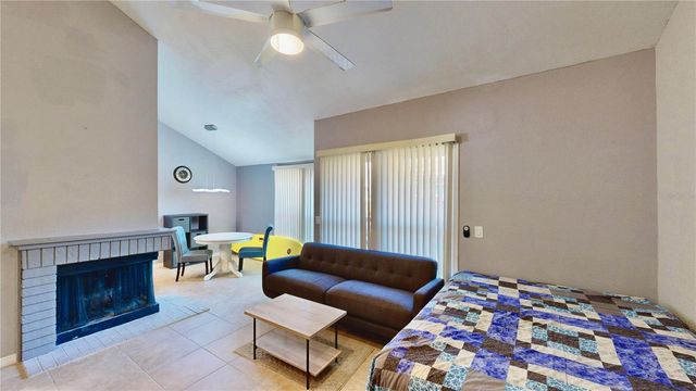 623 SAINT JOHNS COURT 623, Winter Park, FL 32792