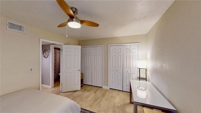 623 SAINT JOHNS COURT 623, Winter Park, FL 32792