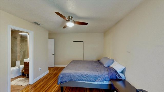 623 SAINT JOHNS COURT 623, Winter Park, FL 32792