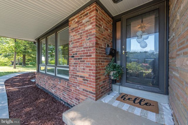 7041 CINDY LN, Annandale, VA 22003