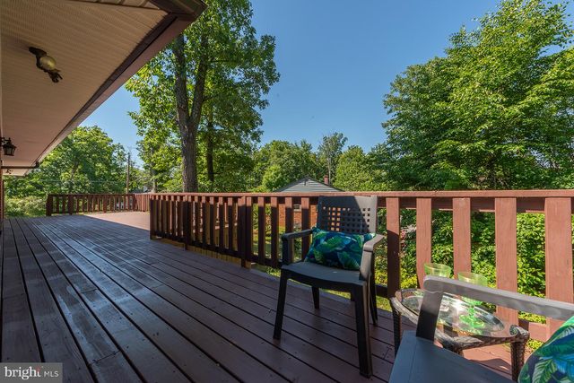 7041 CINDY LN, Annandale, VA 22003