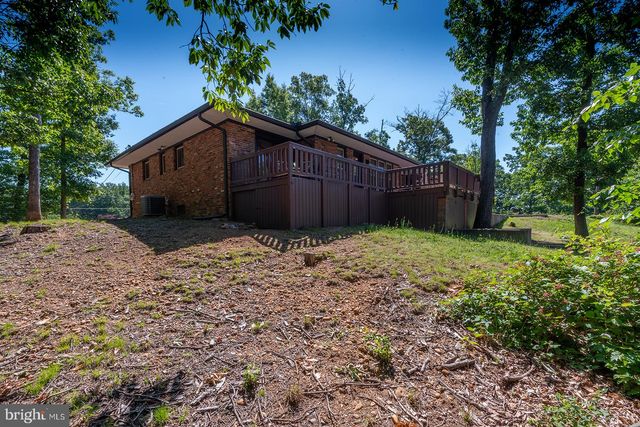 7041 CINDY LN, Annandale, VA 22003