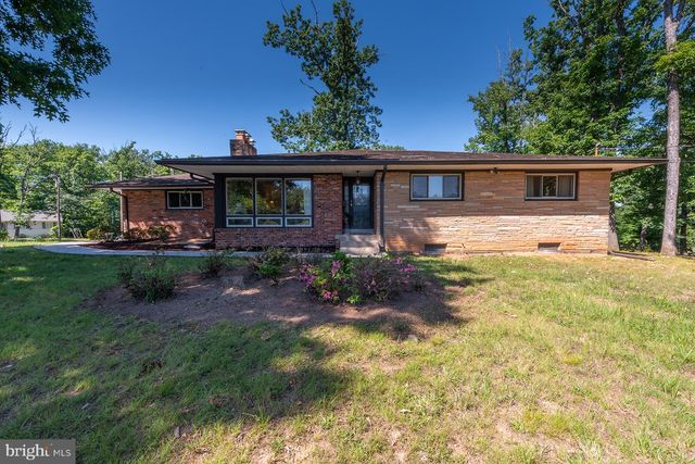 7041 CINDY LN, Annandale, VA 22003