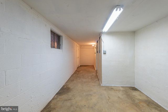 7041 CINDY LN, Annandale, VA 22003
